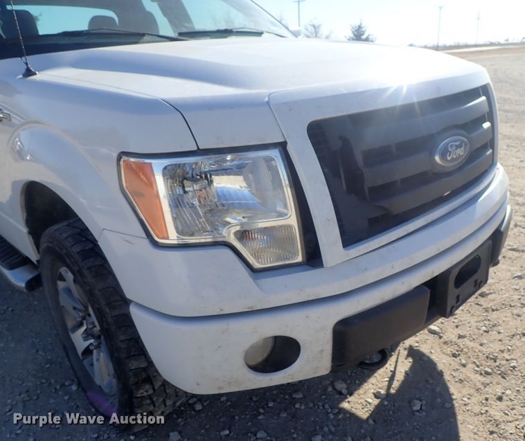 image for item DC3415 2013 Ford F150 SuperCab pickup truck