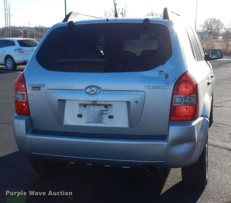 image for item DE4184 2007 Hyundai Tucson SUV