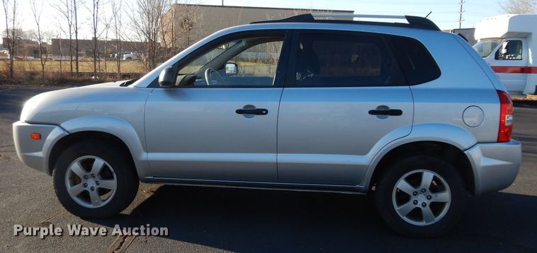 image for item DE4184 2007 Hyundai Tucson SUV