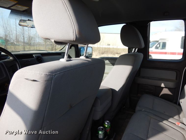 image for item DE4203 2013 Ford F150 XL SuperCab pickup truck