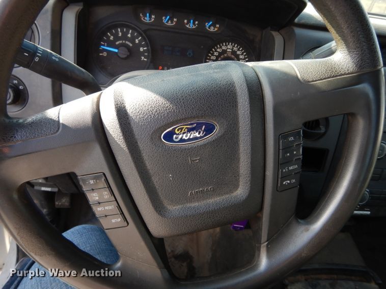 image for item DE4203 2013 Ford F150 XL SuperCab pickup truck