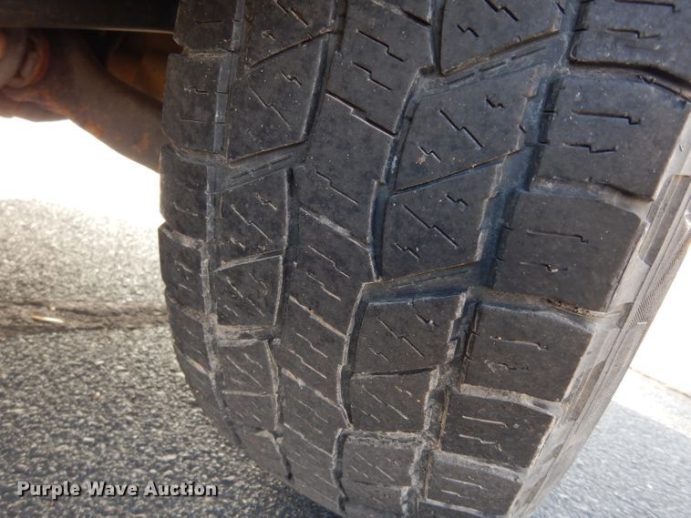 image for item DE4203 2013 Ford F150 XL SuperCab pickup truck