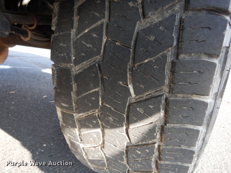 image for item DE4203 2013 Ford F150 XL SuperCab pickup truck