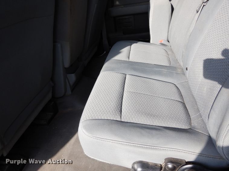 image for item DE4204 2013 Ford F150 XL SuperCab pickup truck