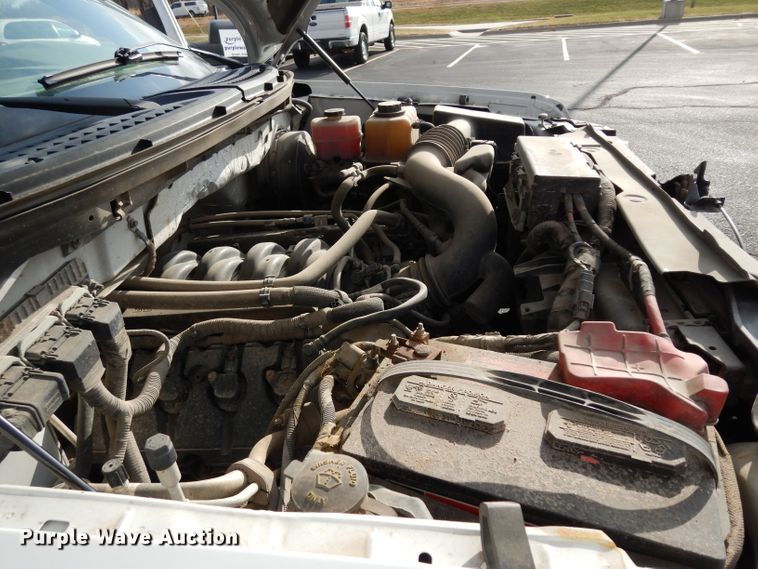 image for item DE4204 2013 Ford F150 XL SuperCab pickup truck