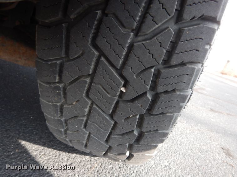 image for item DE4204 2013 Ford F150 XL SuperCab pickup truck