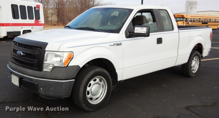 image for item DE4205 2013 Ford F150 XL SuperCab pickup truck