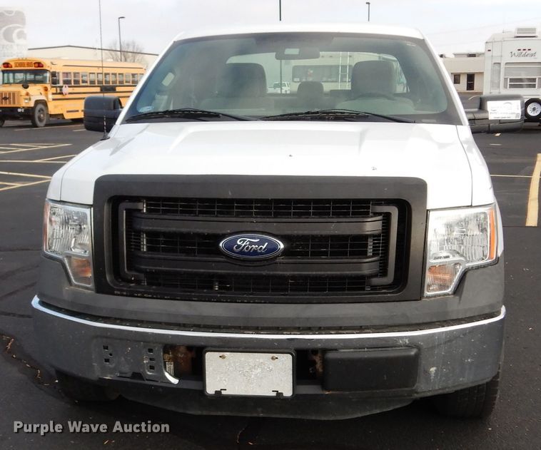 image for item DE4205 2013 Ford F150 XL SuperCab pickup truck