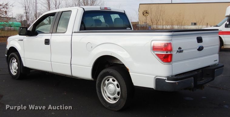 image for item DE4205 2013 Ford F150 XL SuperCab pickup truck