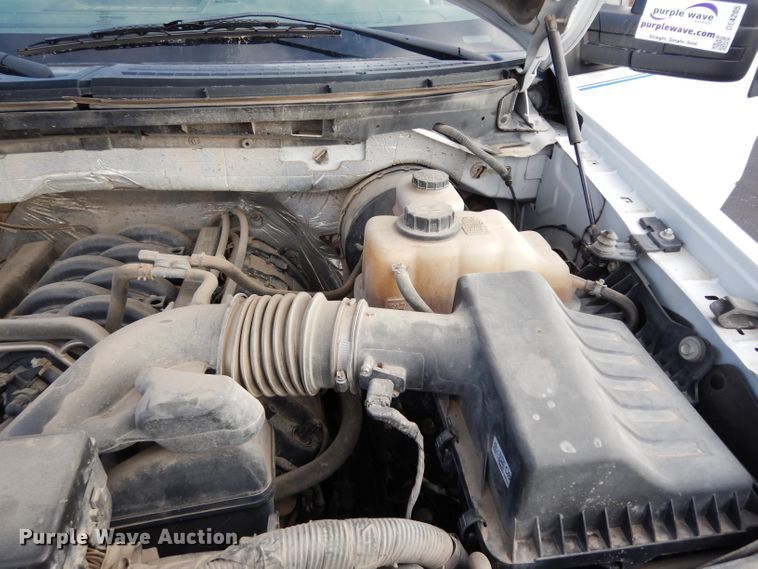 image for item DE4205 2013 Ford F150 XL SuperCab pickup truck