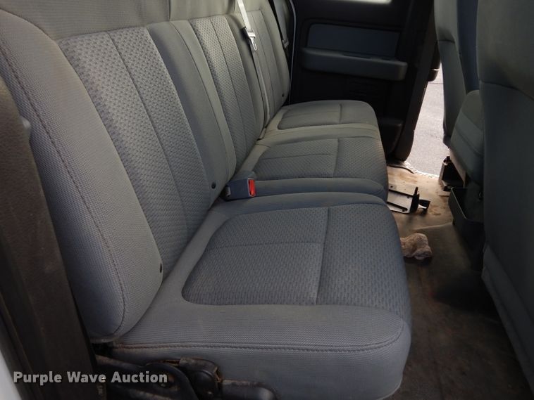 image for item DE4205 2013 Ford F150 XL SuperCab pickup truck