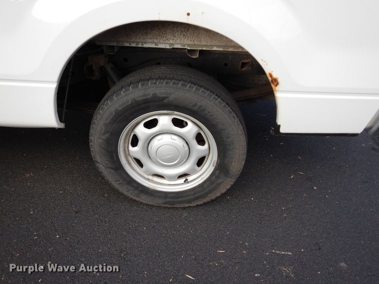 image for item DE4205 2013 Ford F150 XL SuperCab pickup truck