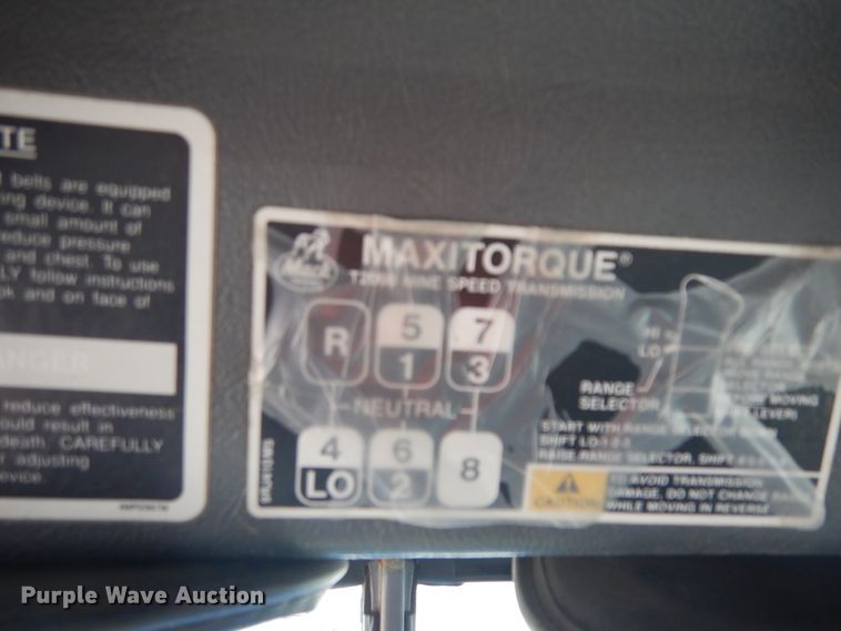 image for item DF6619 1996 Mack RD688S crane truck