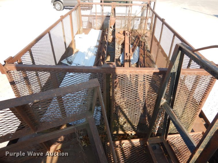 image for item DF6619 1996 Mack RD688S crane truck