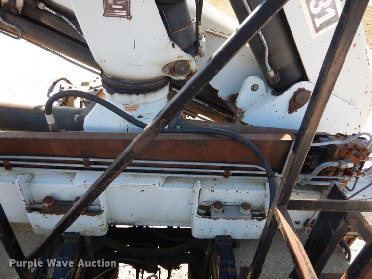 image for item DF6619 1996 Mack RD688S crane truck