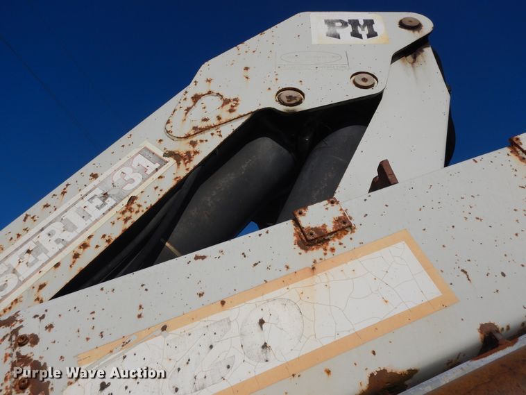 image for item DF6619 1996 Mack RD688S crane truck