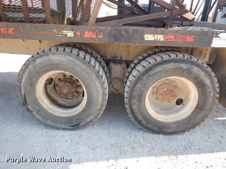 image for item DF6619 1996 Mack RD688S crane truck