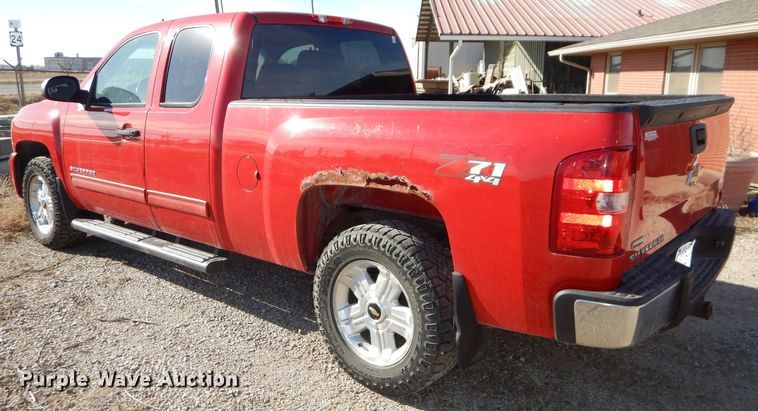 image for item DH4257 2009 Chevrolet Silverado 1500 Ext. Cab pickup truck