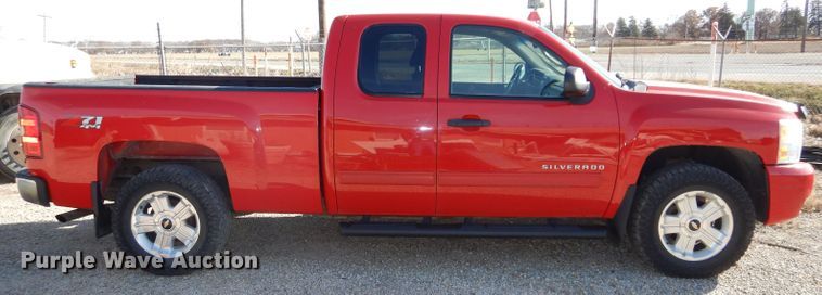 image for item DH4257 2009 Chevrolet Silverado 1500 Ext. Cab pickup truck