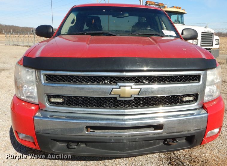 image for item DH4257 2009 Chevrolet Silverado 1500 Ext. Cab pickup truck
