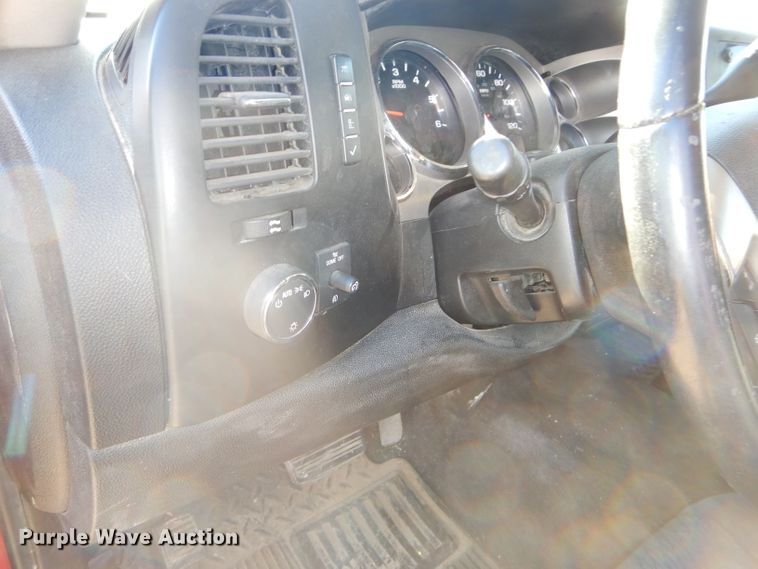 image for item DH4257 2009 Chevrolet Silverado 1500 Ext. Cab pickup truck