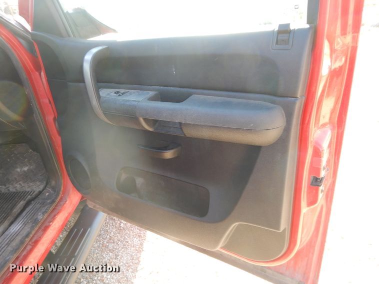 image for item DH4257 2009 Chevrolet Silverado 1500 Ext. Cab pickup truck