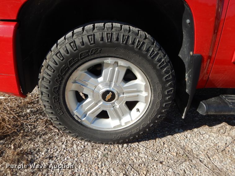 image for item DH4257 2009 Chevrolet Silverado 1500 Ext. Cab pickup truck