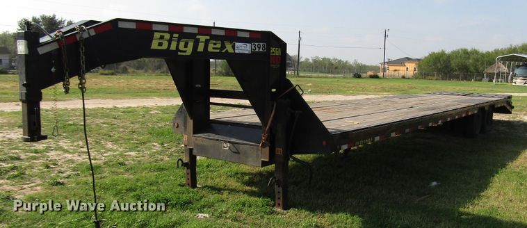 image for item DH8298 2019 Big Tex 25GN-35BK+5MR equipment trailer