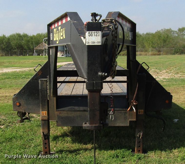 image for item DH8298 2019 Big Tex 25GN-35BK+5MR equipment trailer