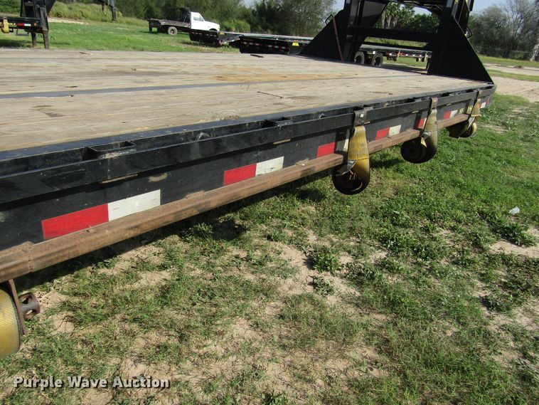 image for item DH8298 2019 Big Tex 25GN-35BK+5MR equipment trailer