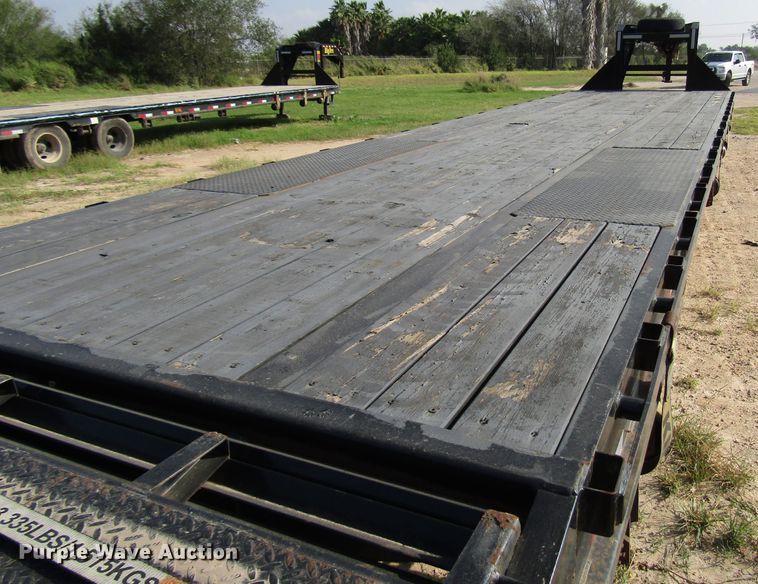 image for item DH8299 2019 Big Tex 25GN-35BK+5MR equipment trailer