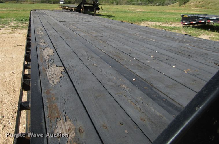 image for item DH8299 2019 Big Tex 25GN-35BK+5MR equipment trailer