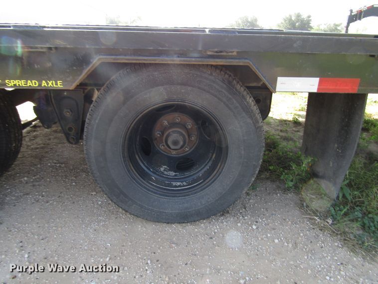 image for item DH8299 2019 Big Tex 25GN-35BK+5MR equipment trailer