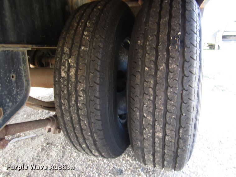 image for item DH8299 2019 Big Tex 25GN-35BK+5MR equipment trailer