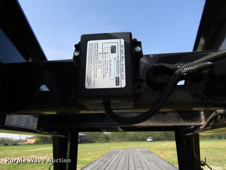 image for item DH8300 2019 Big Tex 25GN-40BK8SIR equipment trailer