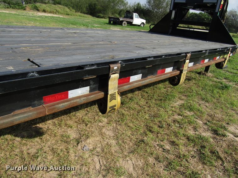 image for item DH8300 2019 Big Tex 25GN-40BK8SIR equipment trailer