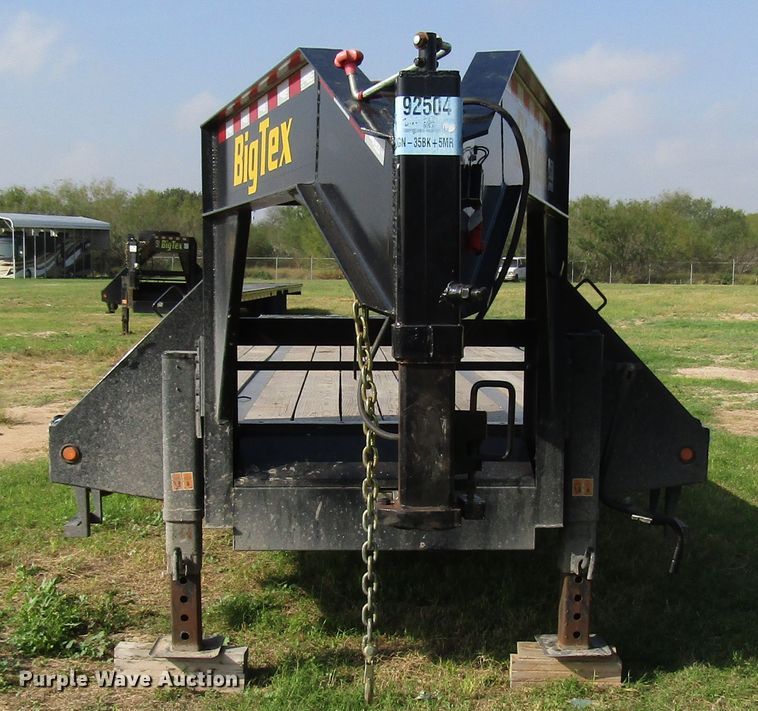 image for item DH8301 2019 Big Tex 25GN-35BK+5MR equipment trailer