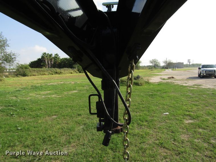 image for item DH8301 2019 Big Tex 25GN-35BK+5MR equipment trailer