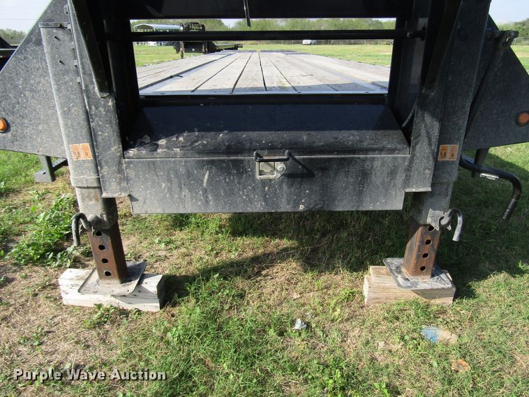 image for item DH8301 2019 Big Tex 25GN-35BK+5MR equipment trailer