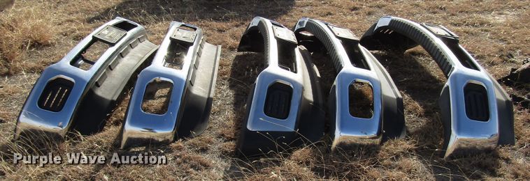 image for item DH8309 (5) Ford Super Duty pickup truck bumpers