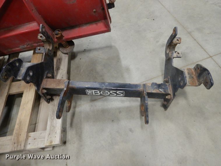 image for item DI9164 Boss STB03168 snow plow