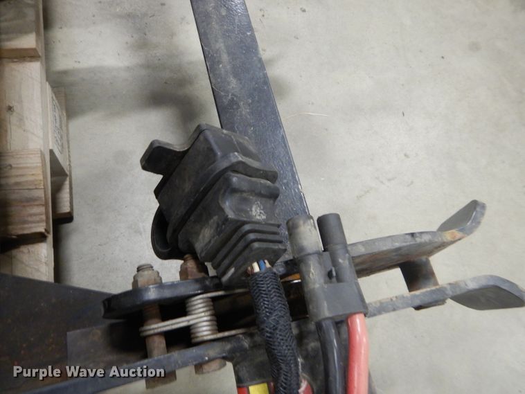 image for item DI9164 Boss STB03168 snow plow