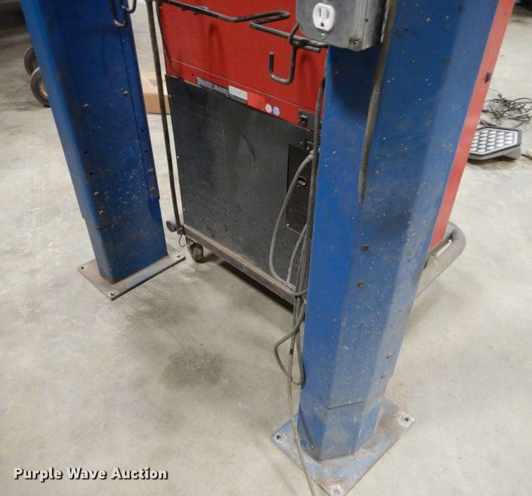 image for item DI9165 Hunter DSP400 alignment machine