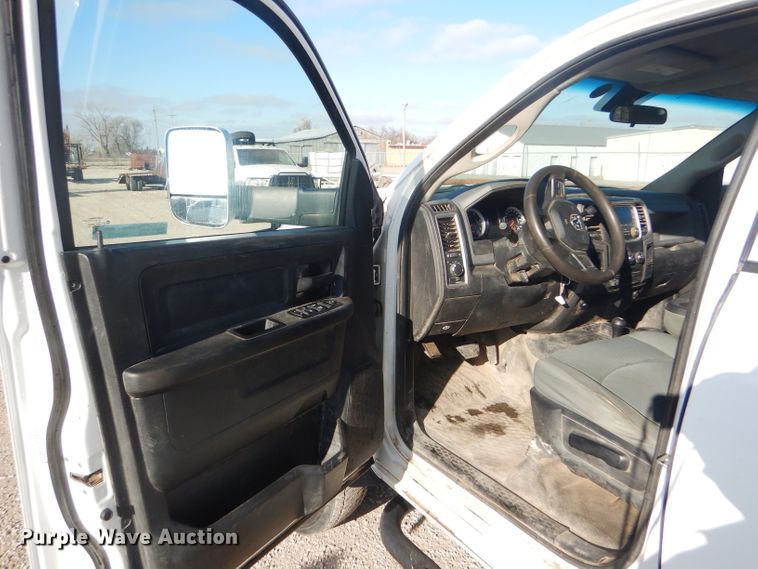 image for item FG9874 2014 Dodge Ram 5500 Crew Cab utility truck