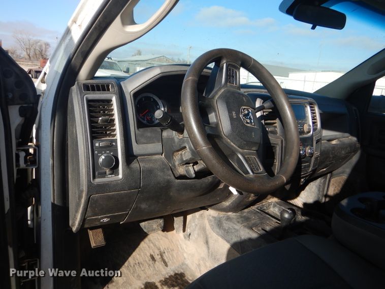 image for item FG9874 2014 Dodge Ram 5500 Crew Cab utility truck