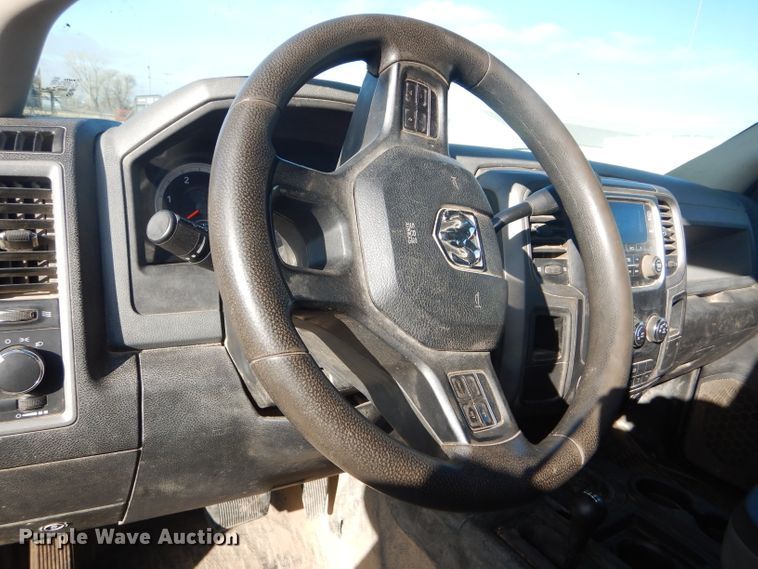 image for item FG9874 2014 Dodge Ram 5500 Crew Cab utility truck