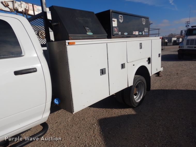 image for item FG9874 2014 Dodge Ram 5500 Crew Cab utility truck