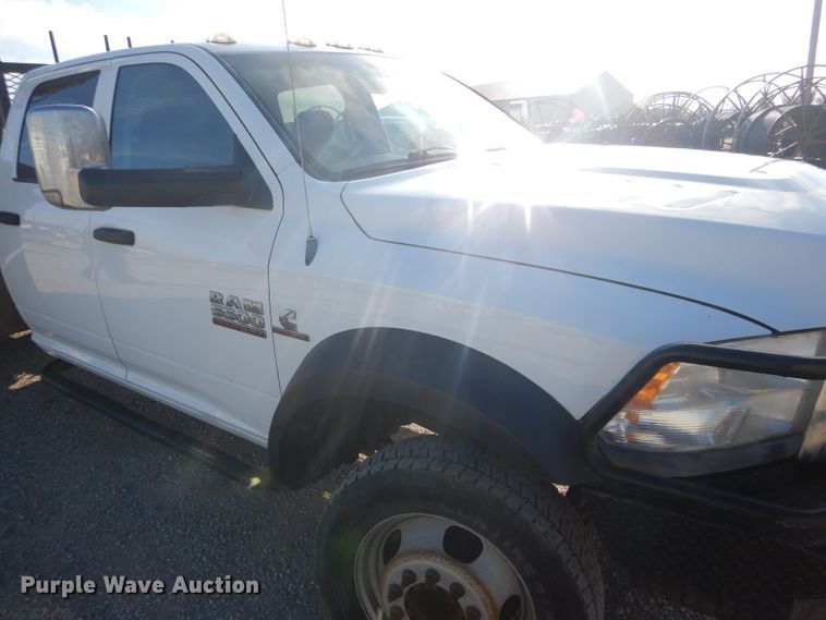 image for item FG9874 2014 Dodge Ram 5500 Crew Cab utility truck