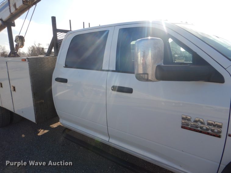 image for item FG9874 2014 Dodge Ram 5500 Crew Cab utility truck