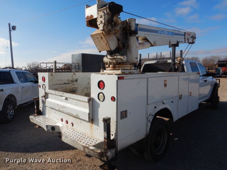 image for item FG9874 2014 Dodge Ram 5500 Crew Cab utility truck